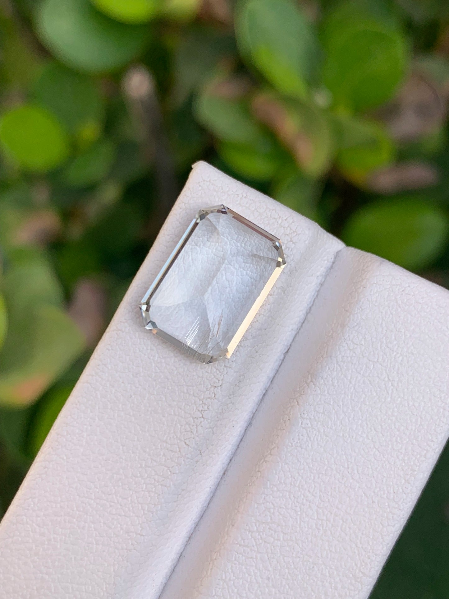 8.80 Crt Brilliant African Topaz , Emerald Cut, Untreated Gem - Gemstone