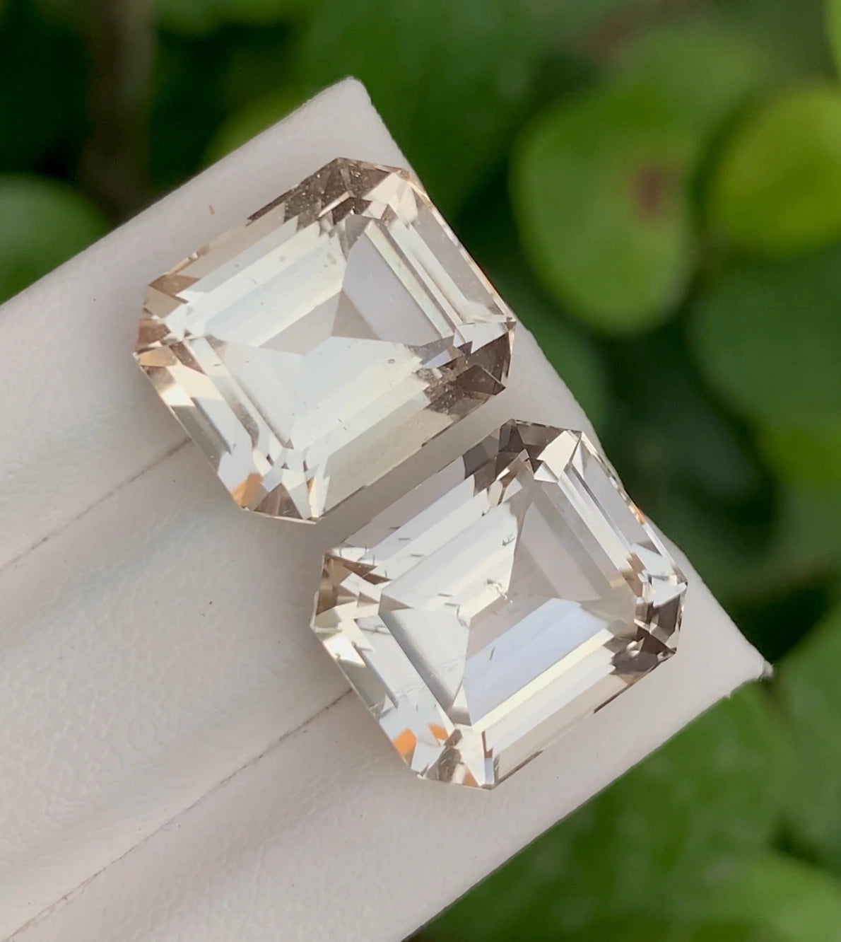 Topaz Pair 31 Ct Perfect Shapes Beautiful Topaz Pair - Gemstone