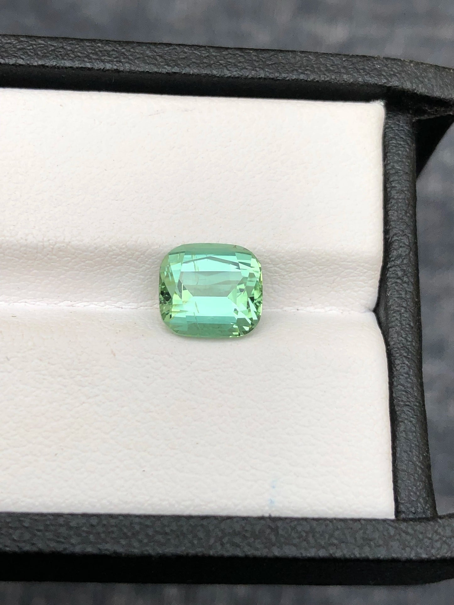 Tourmaline 2.40 Ct Cushion Cut Beautiful Mint Green Tourmaline - Gemstone