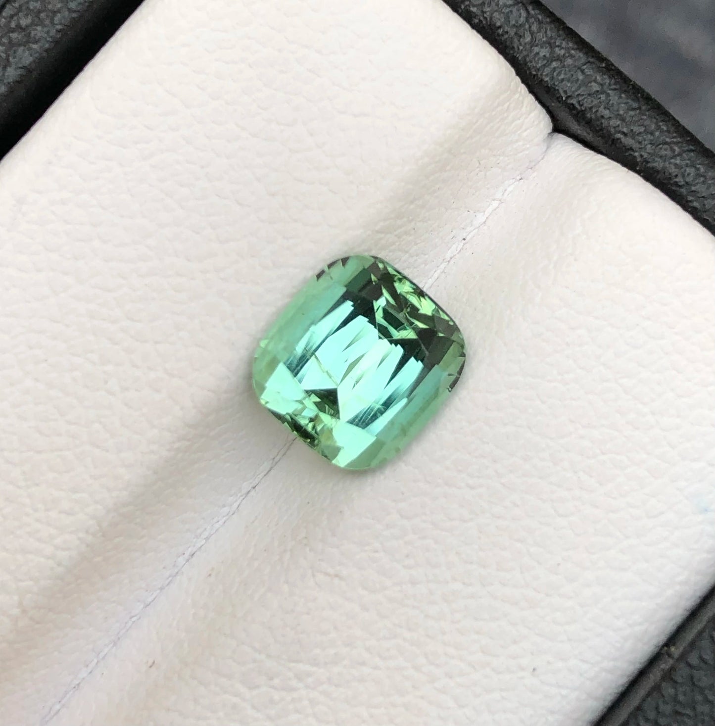 Tourmaline 2.40 Ct Cushion Cut Beautiful Mint Green Tourmaline - Gemstone