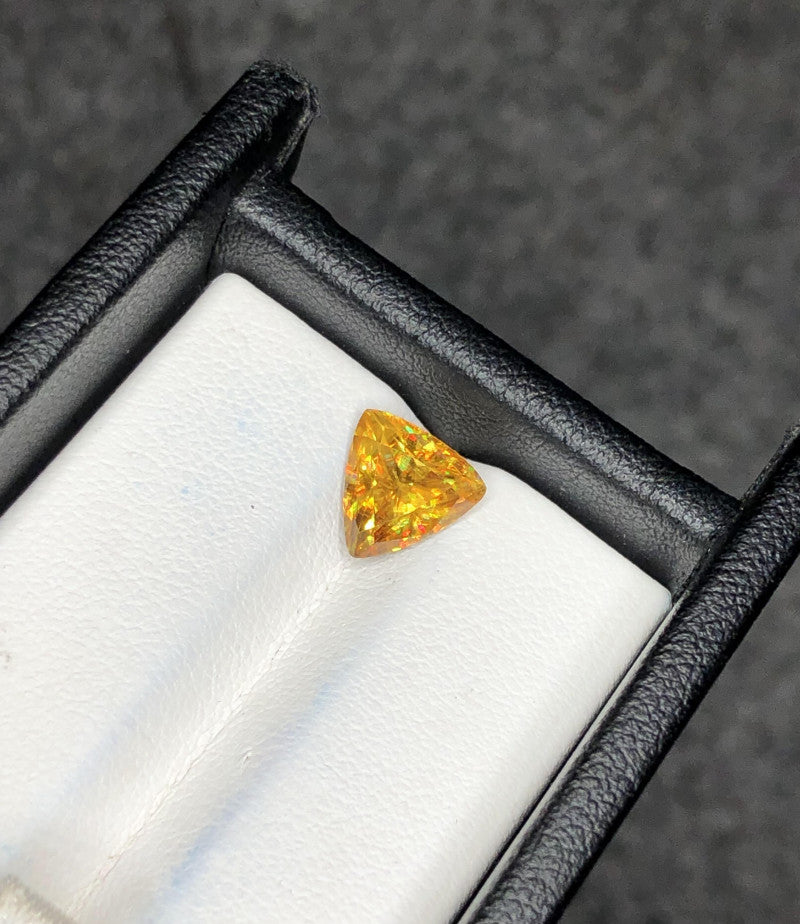 1.835 Crt Top Quality Yellow Sphene