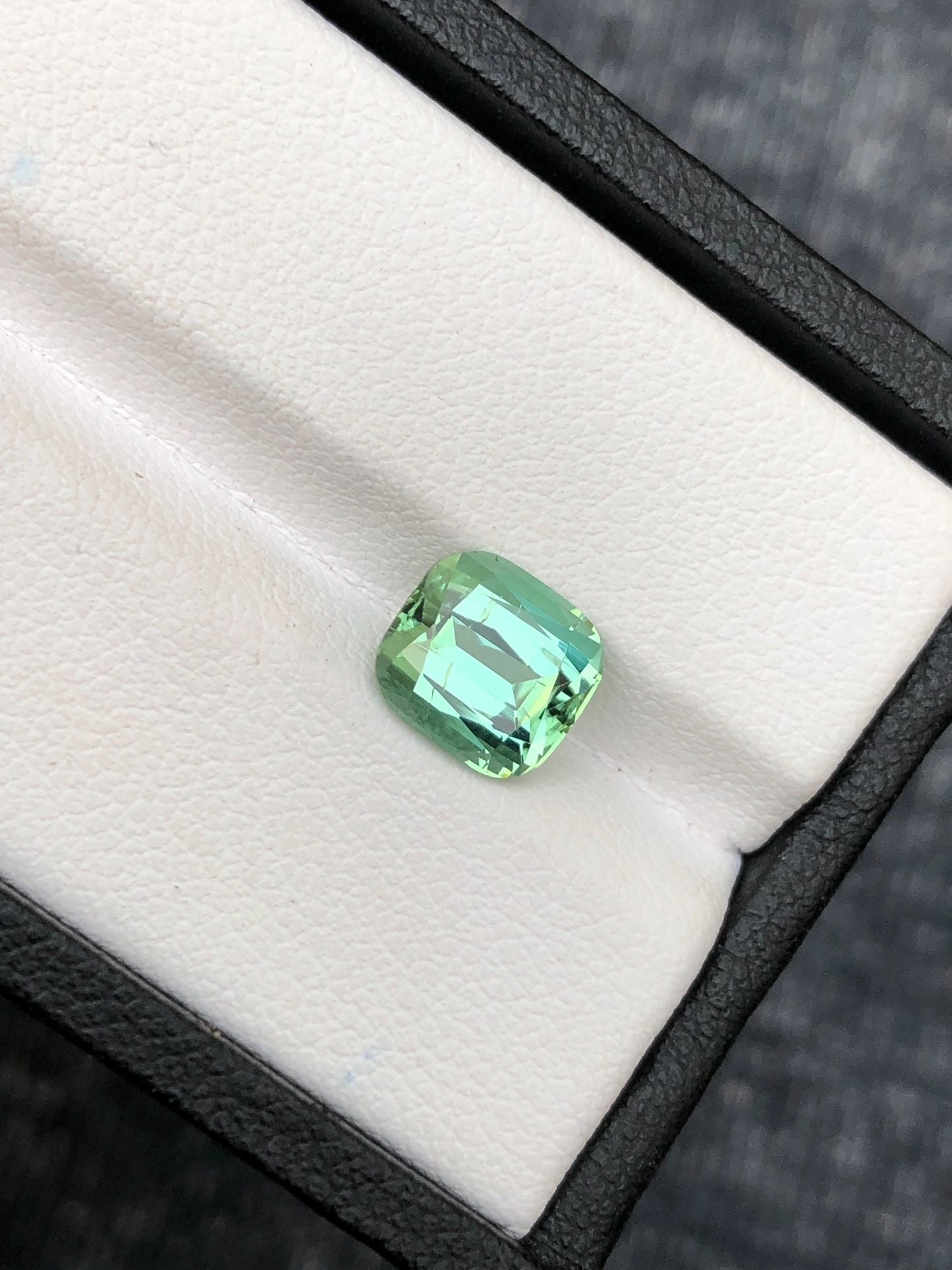 Tourmaline 2.40 Ct Cushion Cut Beautiful Mint Green Tourmaline - Gemstone