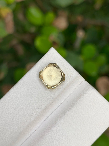 2.30 Ct Heliodor  Golden Yellow Beryl  Sparkling & Rare