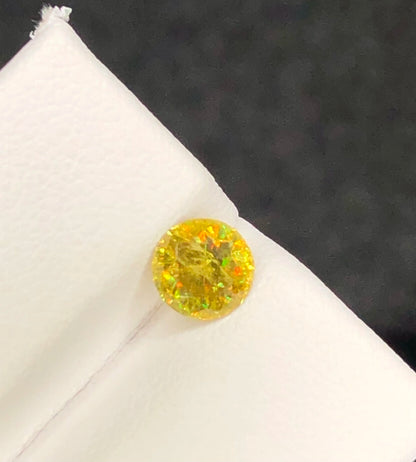 Sphene 0.90 Ct Round Shape Beautiful  Sparkling Sphene from Africa