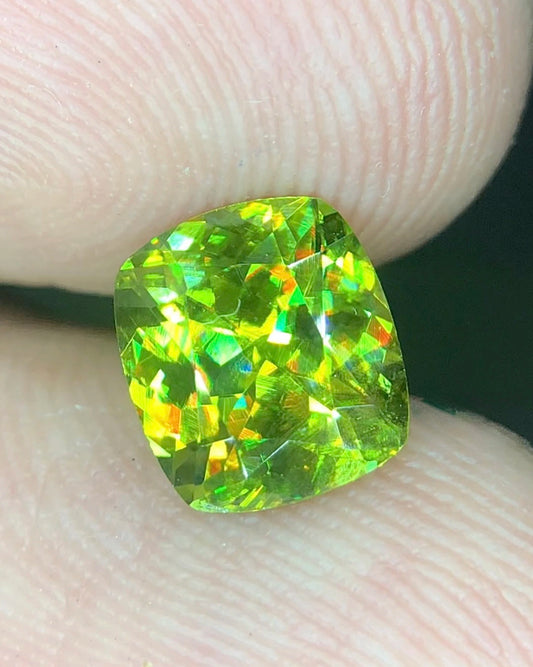 African Sphene 2.10 Ct Special Cut Rainbow with Fire Sparkling Green Sphene