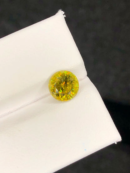 SPHENE 1.65 Cts Round Shape Beautiful Fire Sparkling  SPHENE AFRICA