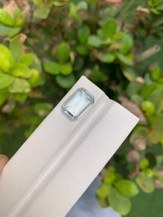 7.60 Crt African White Topaz Emerald Cut, Vibrant & Bright - Gemstone