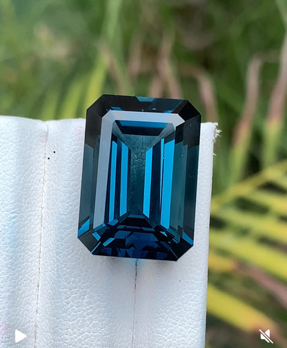 Magnificent 29.30 Ct Emerald Cut London Blue Topaz - Deep Teal Brilliance - Gemstone