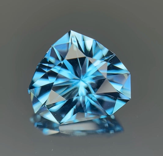 Swiss Topaz 17.30 Ct Heart Shape Exceptional Swiss Blue Topaz - Gemstone