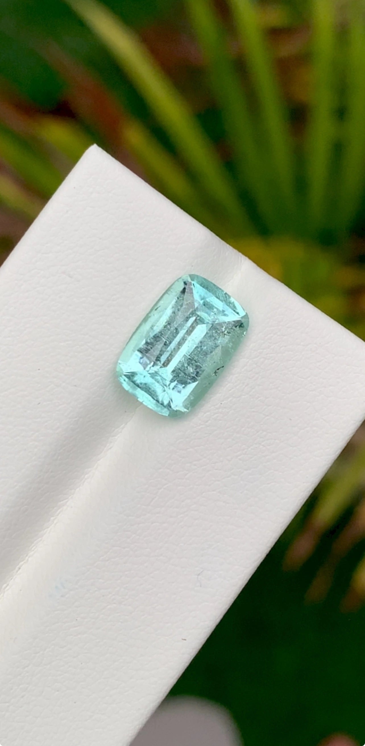 4 Ct Mint Green Tourmaline - Afghan Origin, Fine Cut - Gemstone