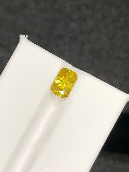 SPHENE 1.50 Ct Precision Cut Beautiful  Fire Sparkling Sphene Africa