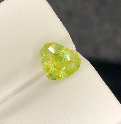 Sphene 1.80 Ct Heart Shape Sensational  Sparkly Green Sphene Africa