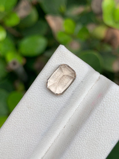Skardu Topaz 3.60 Ct Perfect Faceted Cut Skardu Topaz - Gemstone
