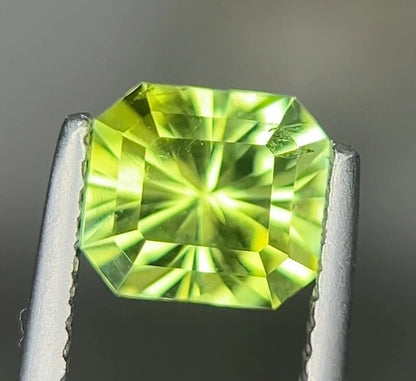 Green Tourmaline 1.60 Ct Precision Cut Beautiful Green Tourmaline - Gemstone
