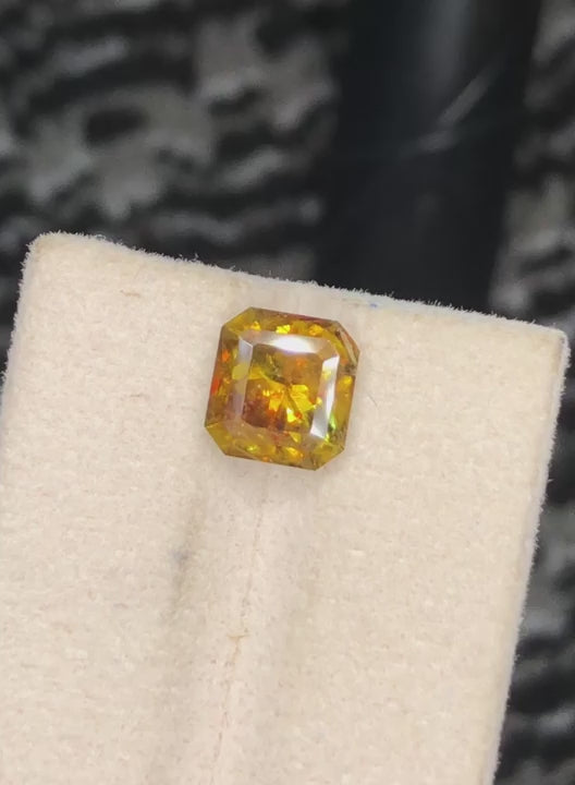 Fire Sphene 3.10 Ct Perfect Faceted Cut  Fire Sparkling Sphene