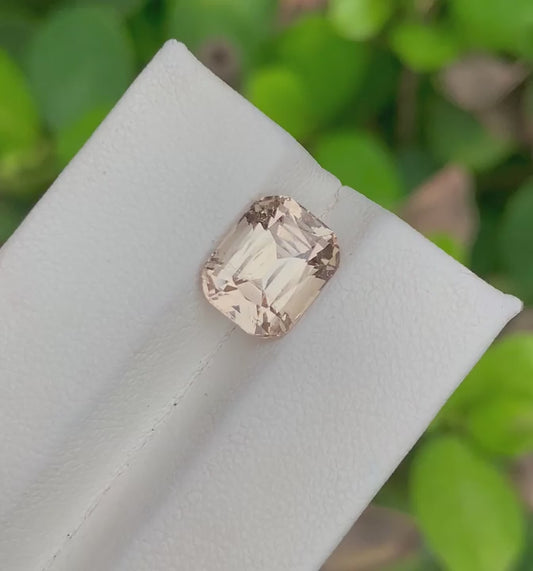 Skardu Topaz 4.60 Ct Perfect Faceted Cut Exceptional Skardu Topaz - Gemstone