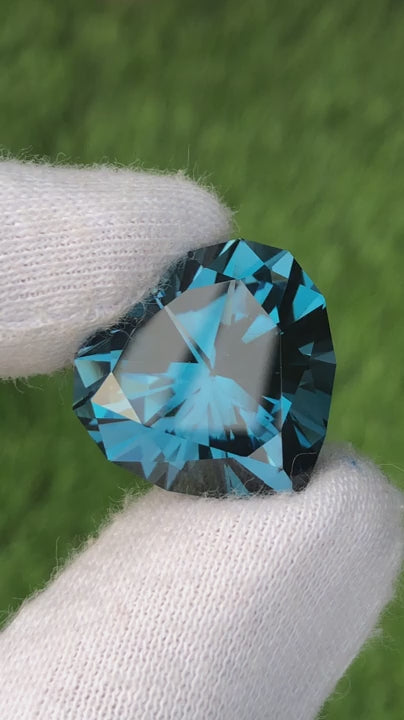 38.70 CRT Heart Shape London Blue Topaz - Gemstone