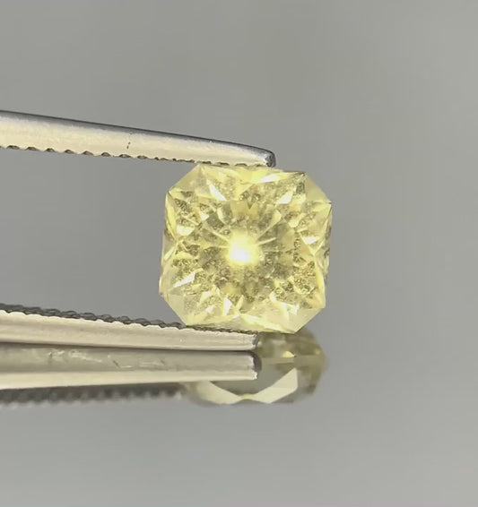 Brilliant 2.50 Ct Yellow Heliodor  Natural, Vivid Color  Untreated