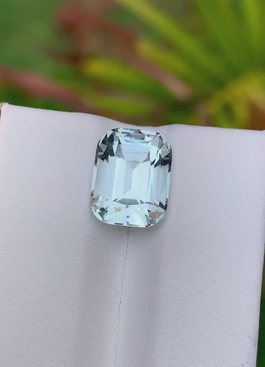 5.80 Ct Perfect Cut  Sky Colour Blue Aquamarine From Pakistan